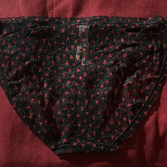 🆕Victoria Secret Lace Bikini Panty Size M - Picture 4 of 9